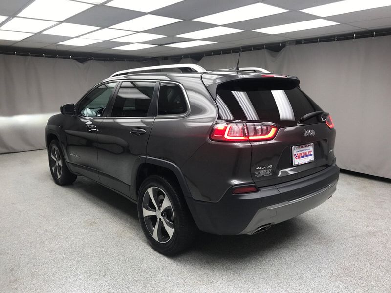 2019 Jeep Cherokee LimitedImage 10