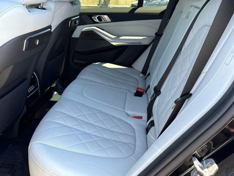 Used 2025 BMW X5 xDrive40iImage 30
