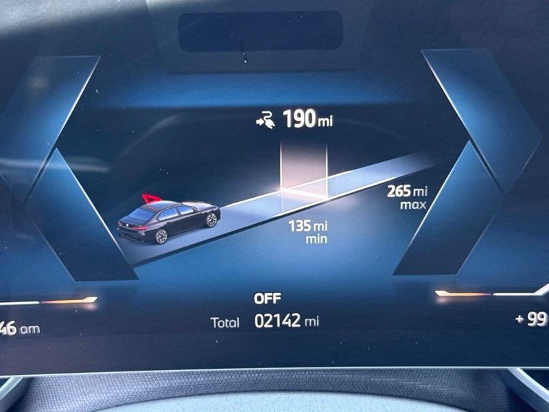 Used 2026 BMW i7 xDrive60Image 26