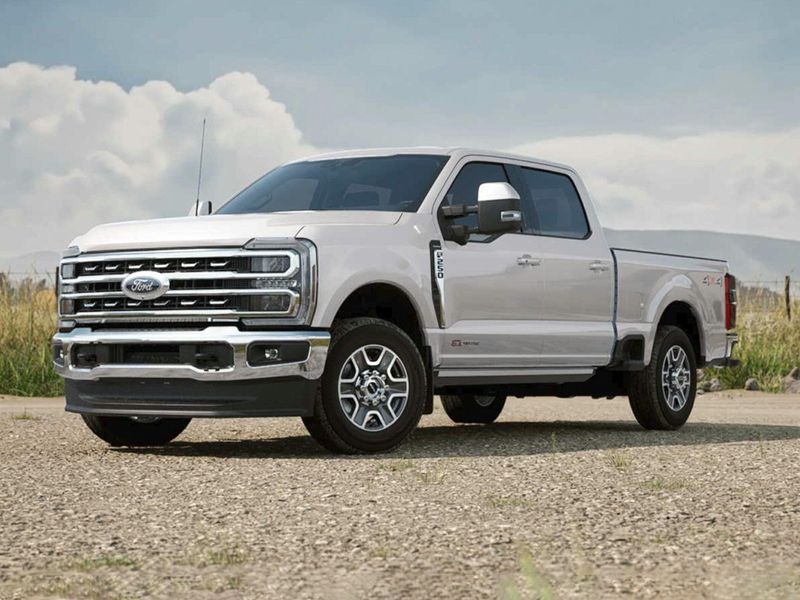 2023 Ford F-250 PlatinumImage 1