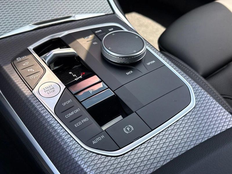 New 2026 BMW 3 Series 330iImage 24