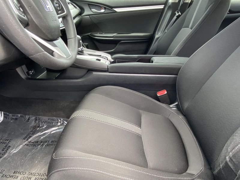 2017 Honda Civic Sedan EXImage 17