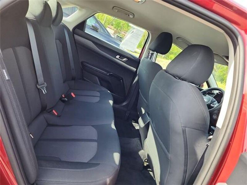 2021 Kia K5 LXImage 28