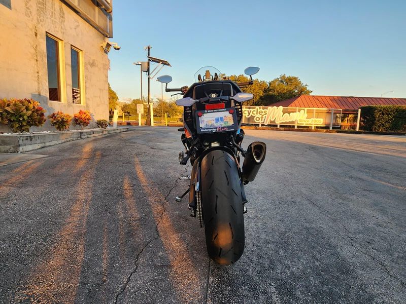 2026 BMW M 1000 XRImage 8