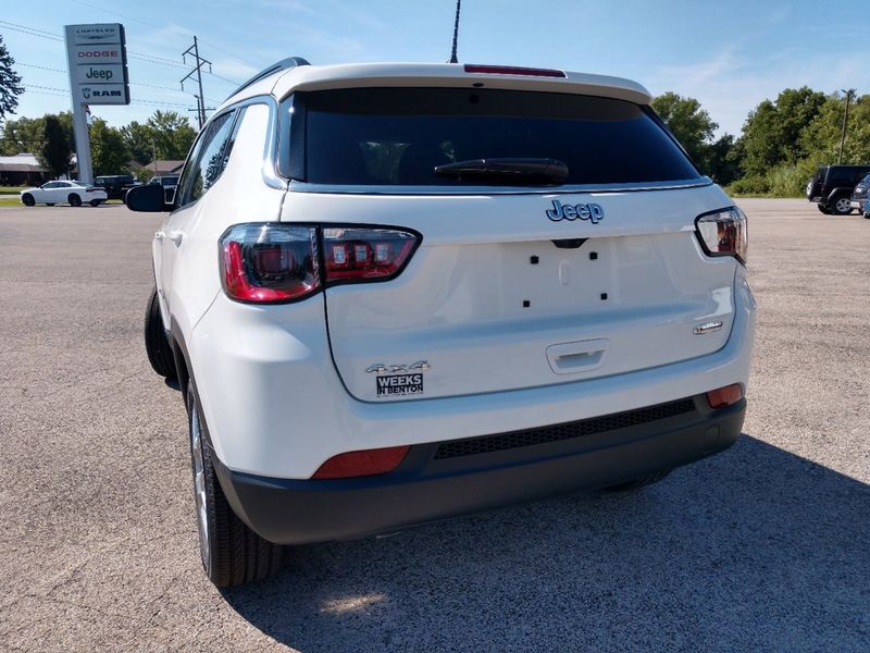 2023 Jeep Compass Latitude Lux 4x4Image 5