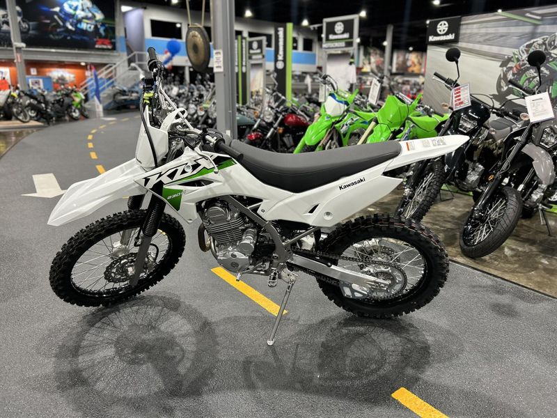 New 2026 Kawasaki KLX 230R Image 8