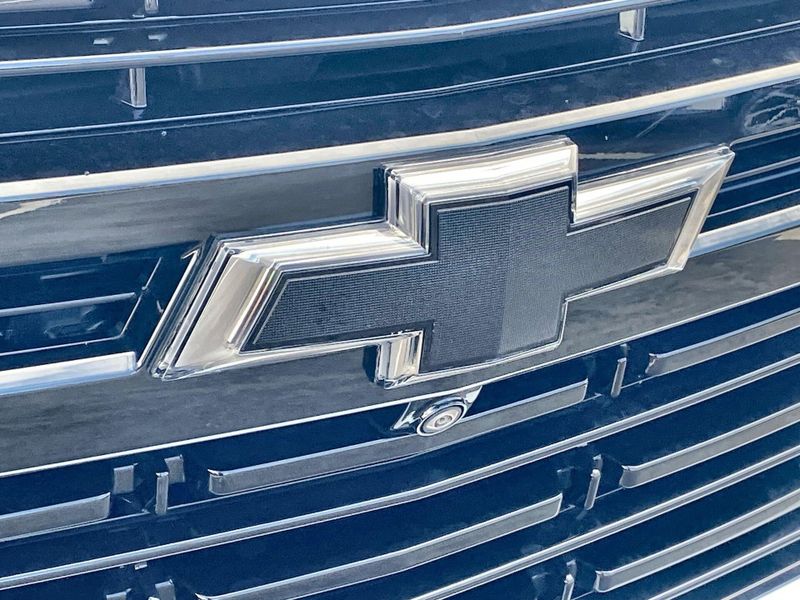 Used 2023 Chevrolet Tahoe RSTImage 30