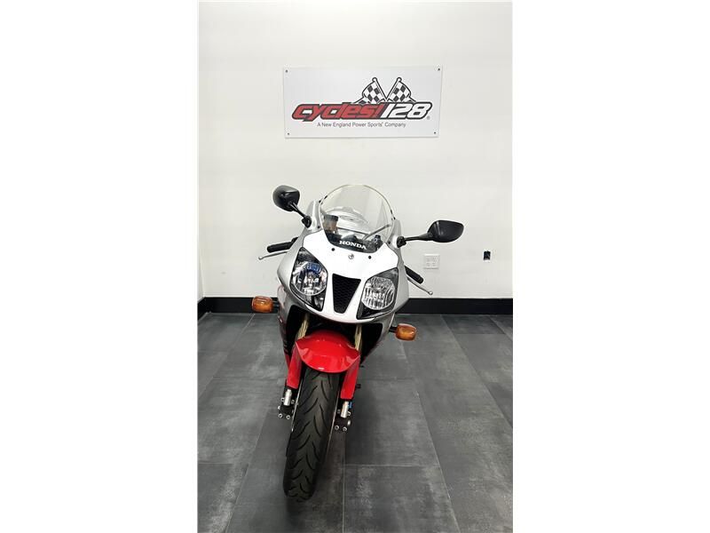 Used 2004 Honda RC 51 Image 4