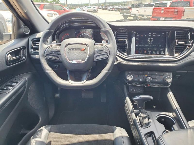 2021 Dodge Durango GT Plus in a Billet Clear Coat exterior color and Blackinterior. Johnson Dodge 601-693-6343 pixelmotiondemo.com 