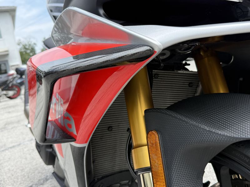 Used 2018 Aprilia RSV4 RF LE 