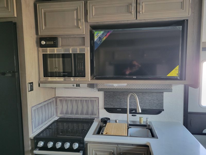 New 2026 NORTHWOOD MFG ARCTIC FOX RAPID 225RBS Image 8