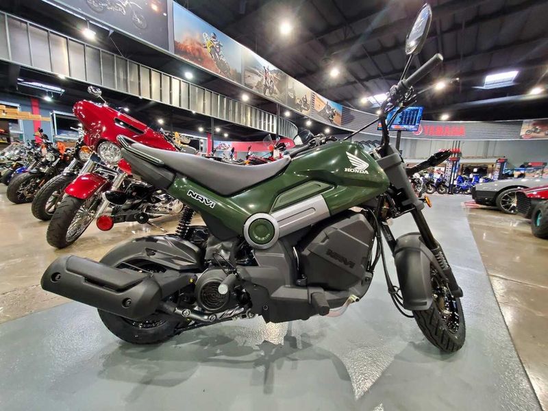 Used 2023 Honda Navi Image 6