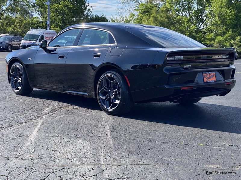 New 2026 Dodge Charger R/T Plus 4-door Awd