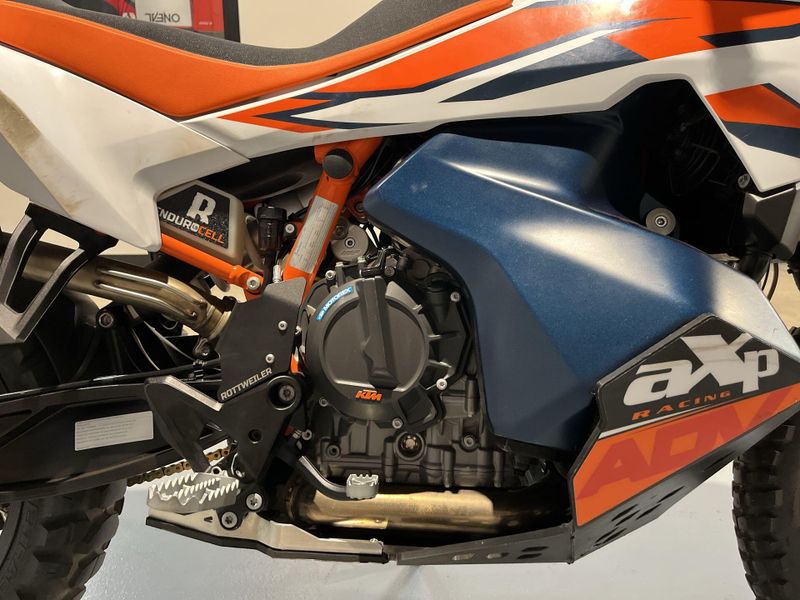 2023 KTM 890 Adventure R 890 R Image 17