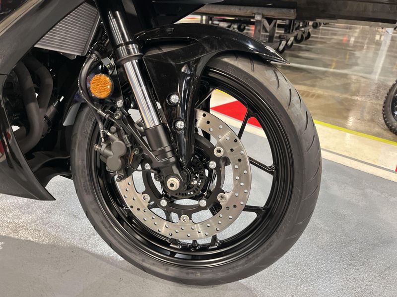 New 2026 Yamaha YZF-R3 ABS CA Image 19