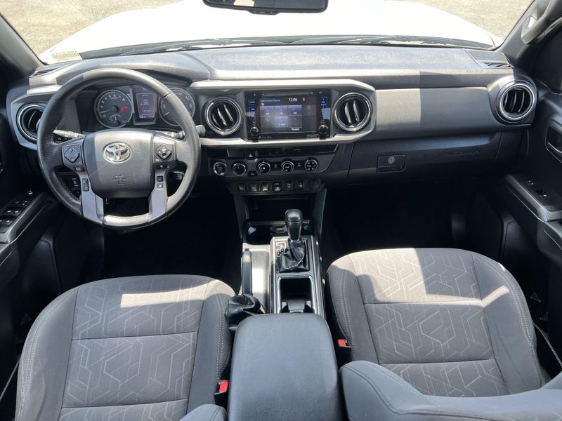 Used 2018 Toyota Tacoma TRD Off RoadImage 19