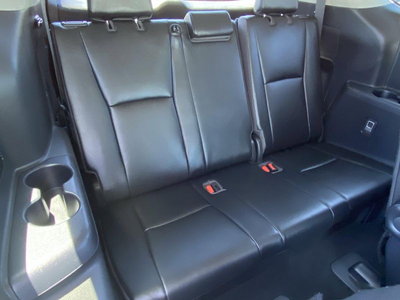 Used 2021 Toyota Highlander XLEImage 13