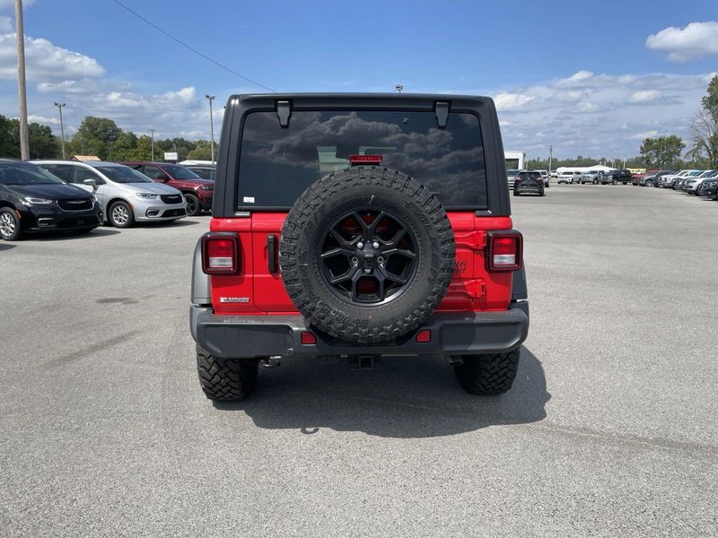 2024 Jeep Wrangler Unlimited Willys photo 6