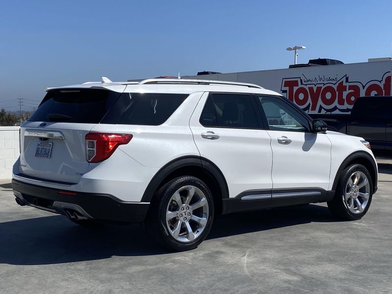 2020 Ford Explorer PlatinumImage 4
