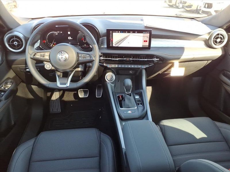 New 2026 Alfa Romeo Tonale Veloce AwdImage 13