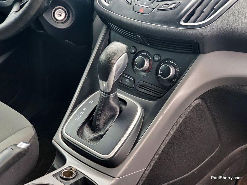 2013 Ford Escape SEImage 17
