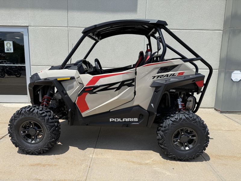2025 Polaris RZR TRAIL S ULTIMATEImage 2