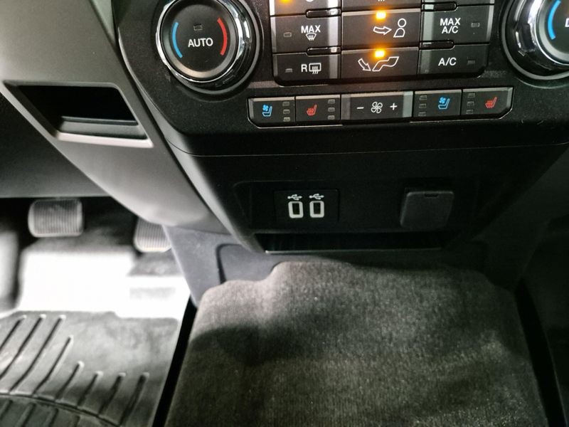 2019 Ford F-150 LariatImage 34