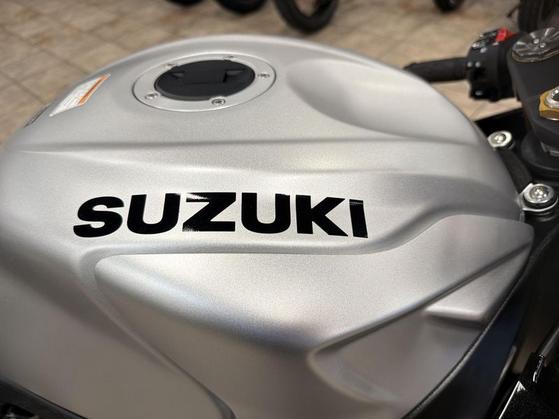 New 2026 Suzuki GSX-R750 Image 26