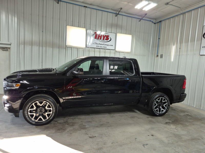 2025 RAM 1500 Laramie Crew Cab 4x4 5