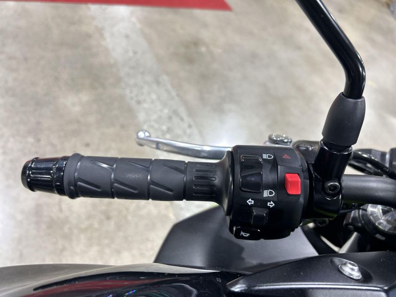 2022 Kawasaki Z650 Base  in a BLACK exterior color. Del Amo Motorsports of Redondo Beach (424) 390-7811 delamomotorsports.com 