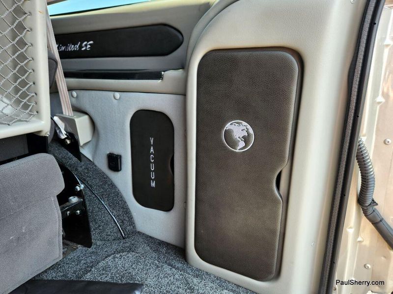 Used 2019 Chevrolet Express 2500 Image 18