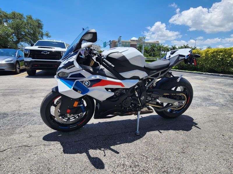2026 BMW S 1000 RRImage 4
