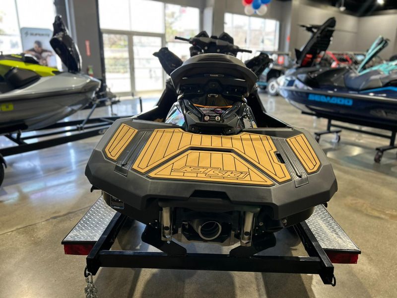 New 2025 Kawasaki JET SKI ULTRA 160LX Image 5