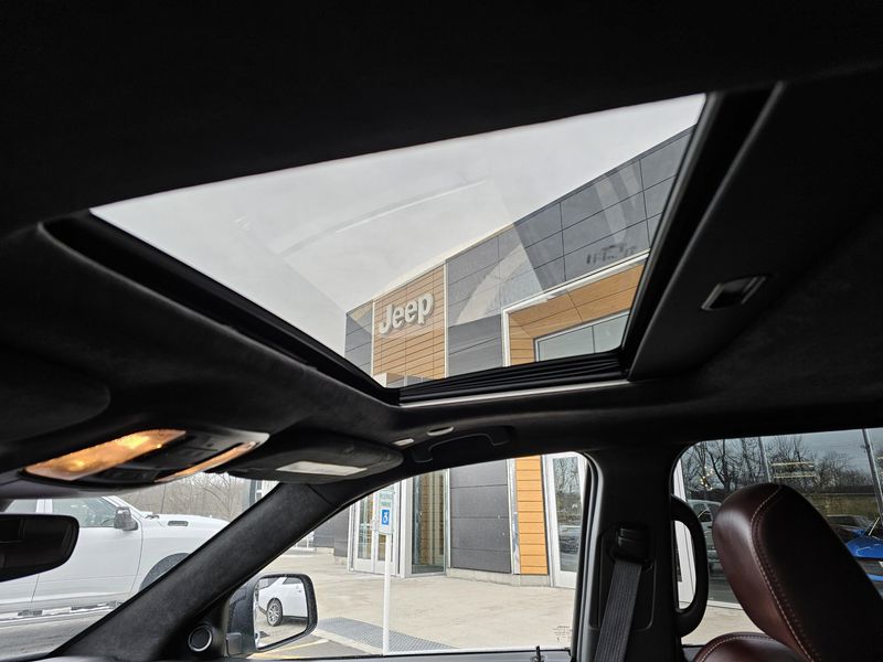 Used 2025 Dodge Durango SRT Hellcat Silver BulletImage 24