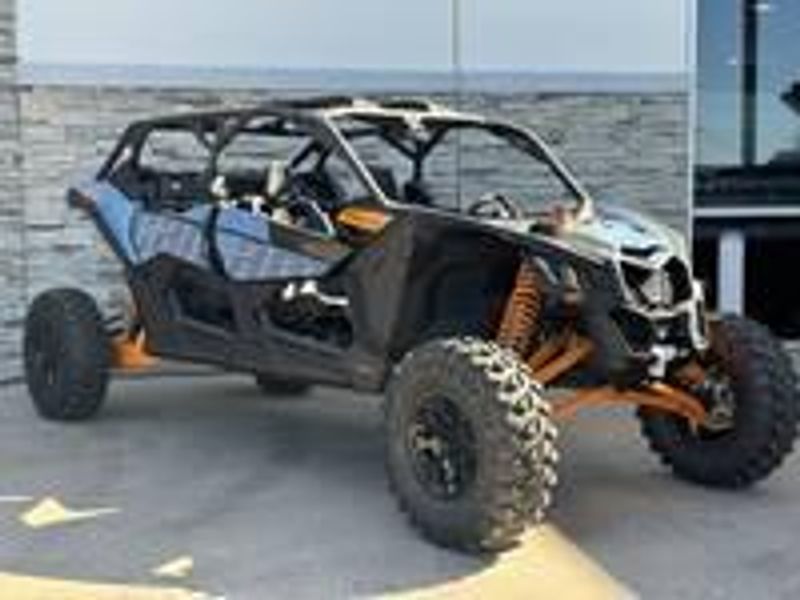 2025 Can-Am MAVERICK X3 MAX RS TURBO SCANDI BLUE AND ORANGE CRUSH Image 1
