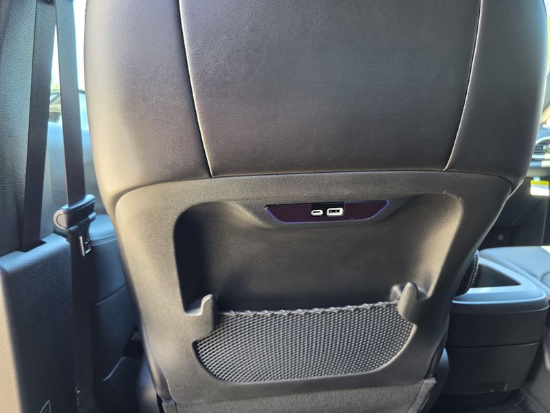 New 2025 Chrysler Pacifica SelectImage 17