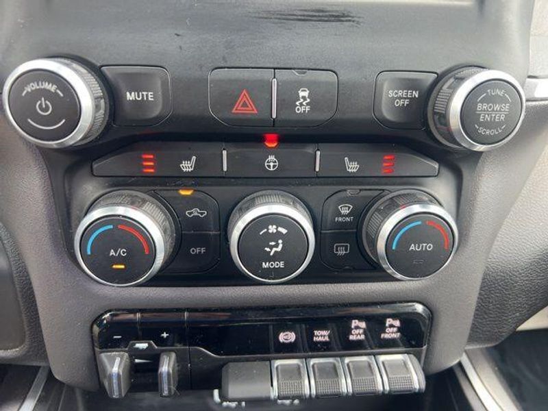 2022 RAM 2500 Big HornImage 34