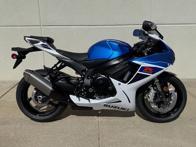 2025 Suzuki GSXR 750ZImage 2