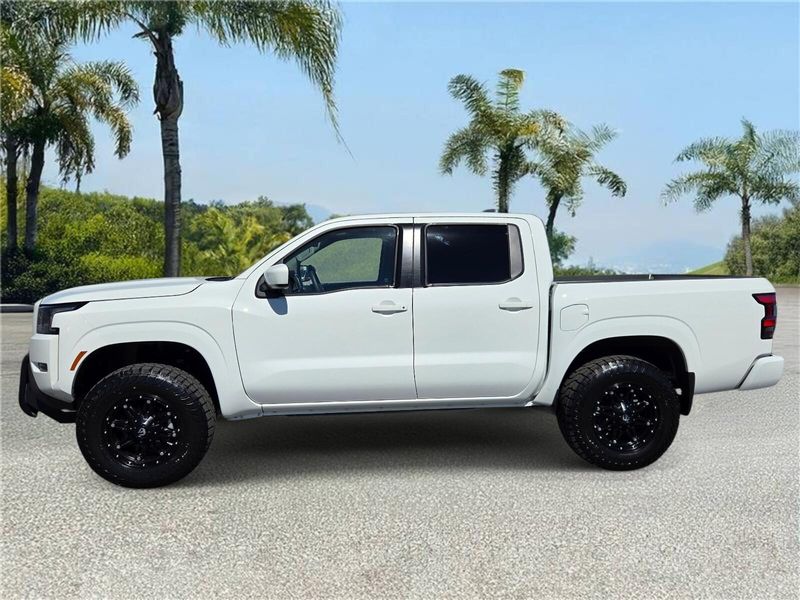 Used 2024 Nissan Frontier Crew Cab 4x4 SV