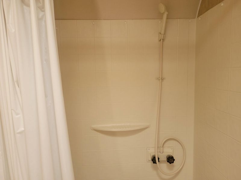 Used 2015 FOREST RIVER STEALTH 1913 Image 19