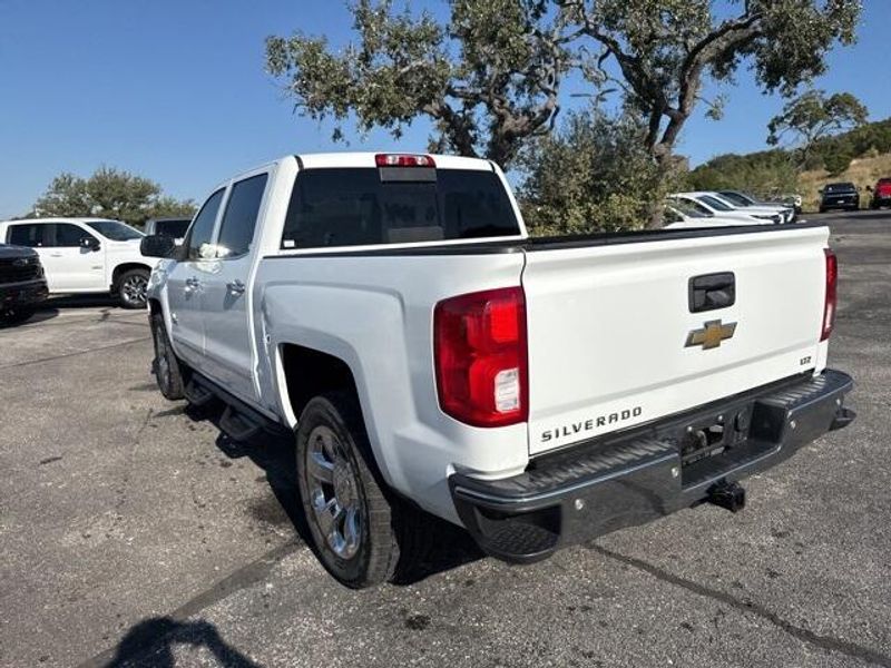 2017 Chevrolet Silverado 1500 LTZ photo 7