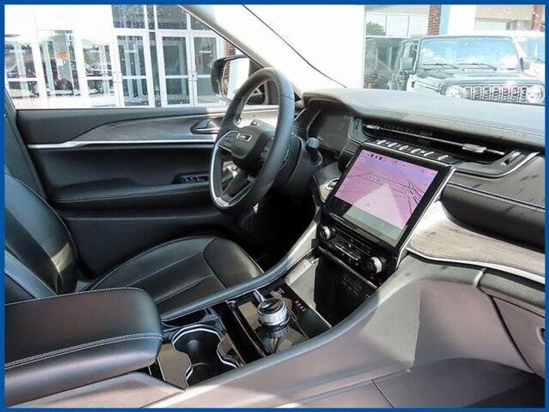 2023 Jeep Grand Cherokee L LimitedImage 8
