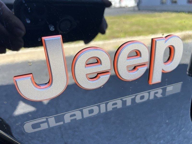 2023 Jeep Gladiator Mojave 4x4Image 10