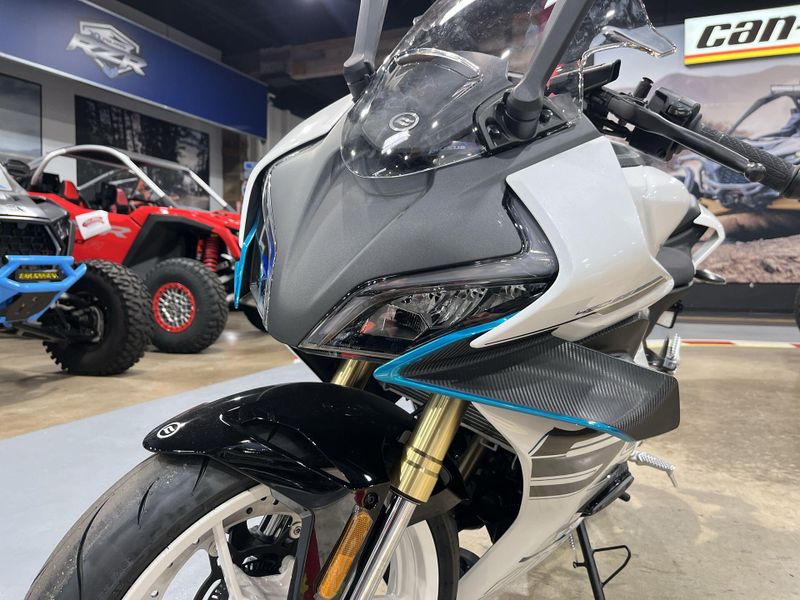 New 2026 CFMOTO 450SS Image 17