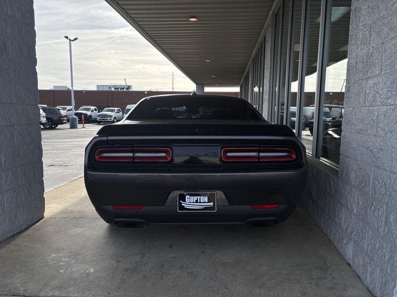 Used 2021 Dodge Challenger SRT HellcatImage 6