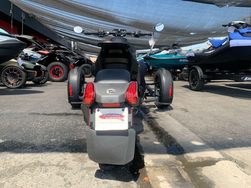 2024 Can-Am F5RC  in a CLASSIC, EPIC OR EXCLUSIVE PANEL COLOR OPTIONS exterior color. Del Amo Motorsports of Long Beach (562) 362-3160 delamomotorsports.com 