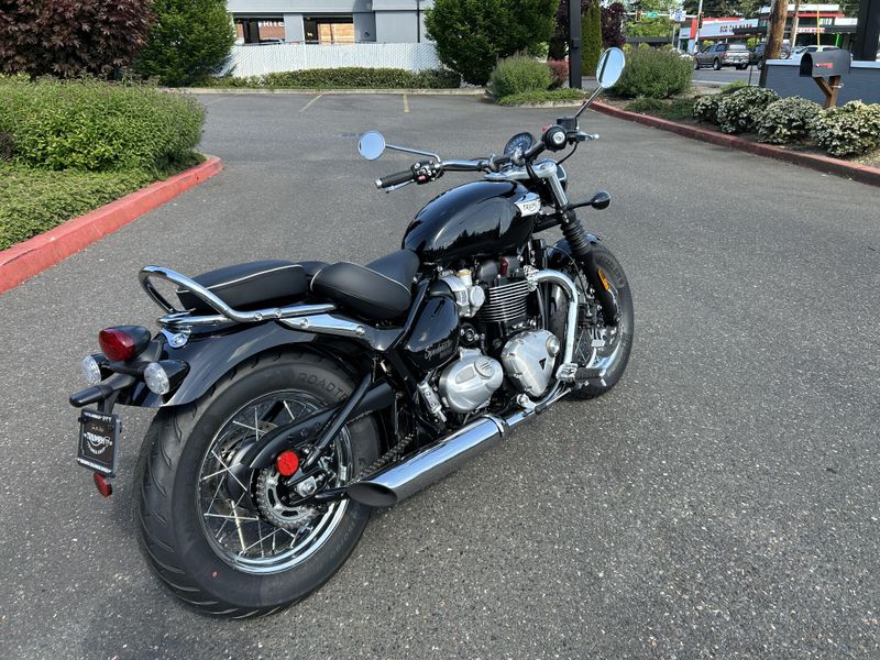 New 2025 Triumph BONNEVILLE SPEEDMASTER 
