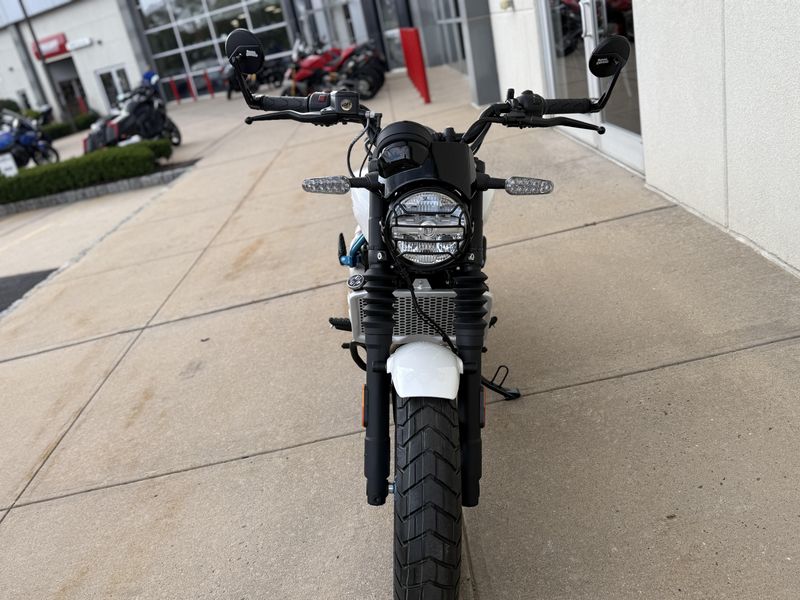 2026 Royal Enfield GUERRILLA 450Image 4