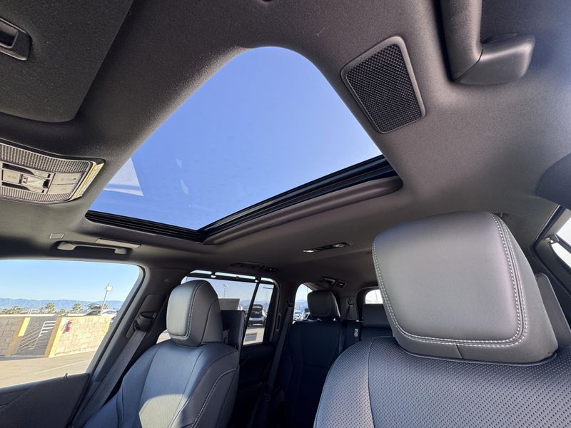 2025 Lexus LX 600 LuxuryImage 20