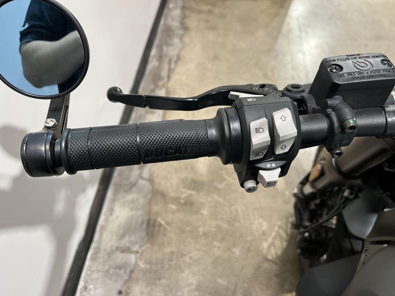 Used 2023 Ducati Scrambler Icon Dark Image 15